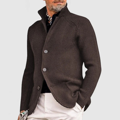 Marc | Refined Comfort in a Timeless Design