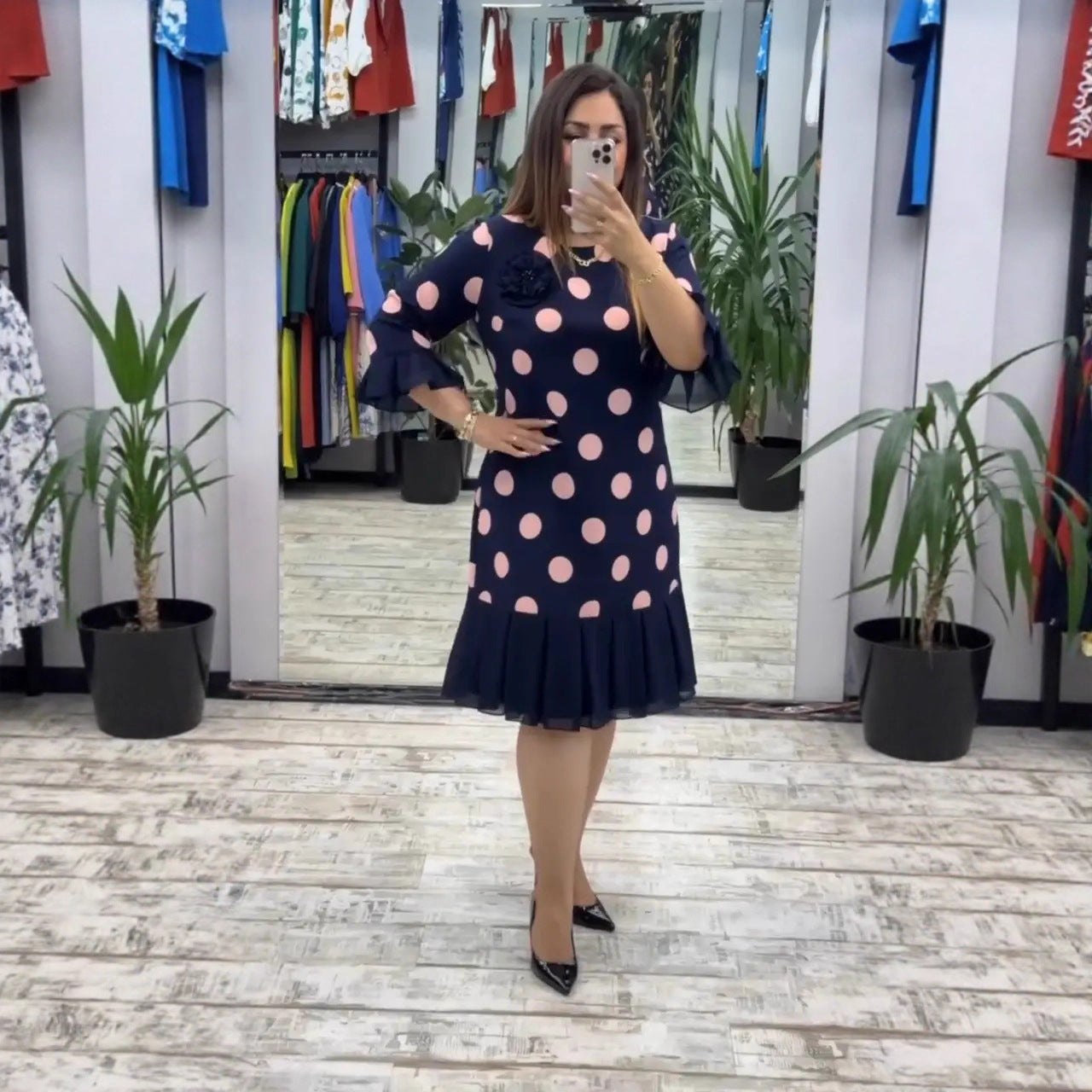 Palerine | Plissiertes Kleid mit Polka-Dots