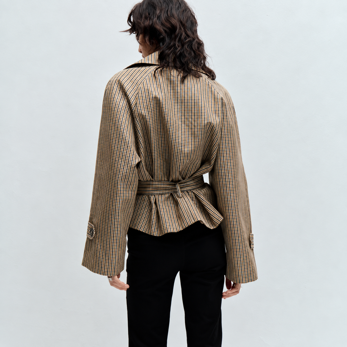 Short checked trench coat with belt